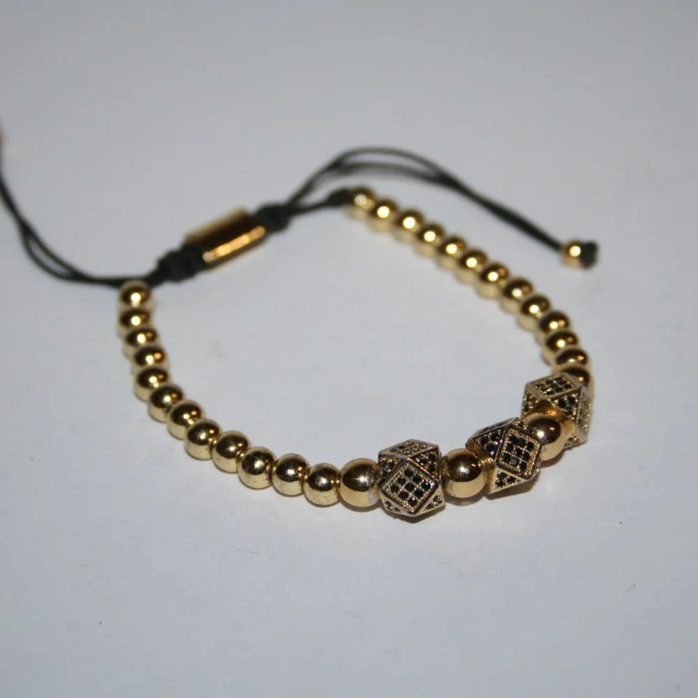 Beautiful black and gold bracelet Adjustable